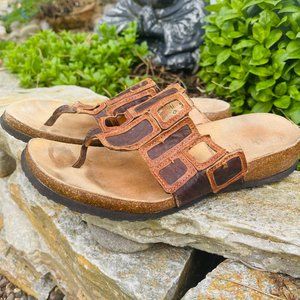 Think! Window Thong Size 8 Sandal